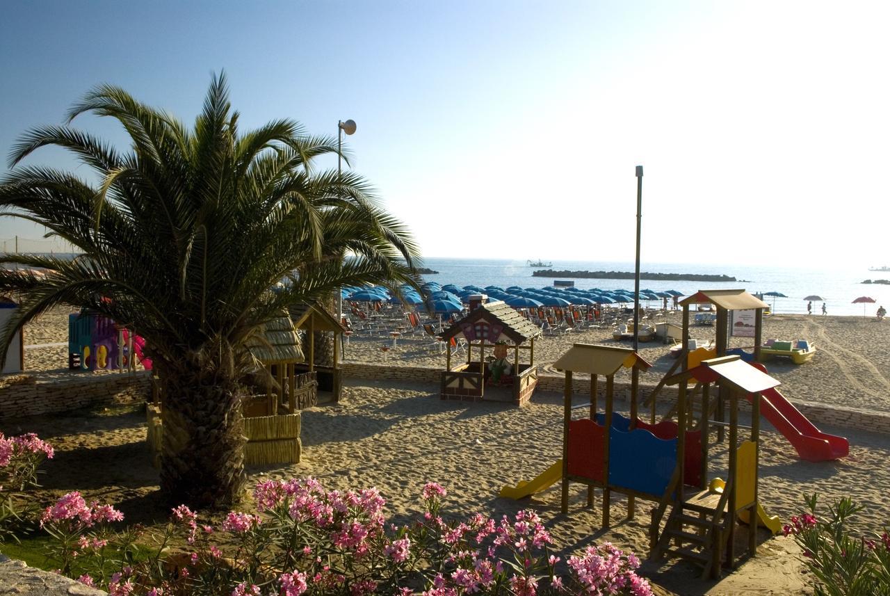 Hotel Dino San Benedetto del Tronto Ngoại thất bức ảnh